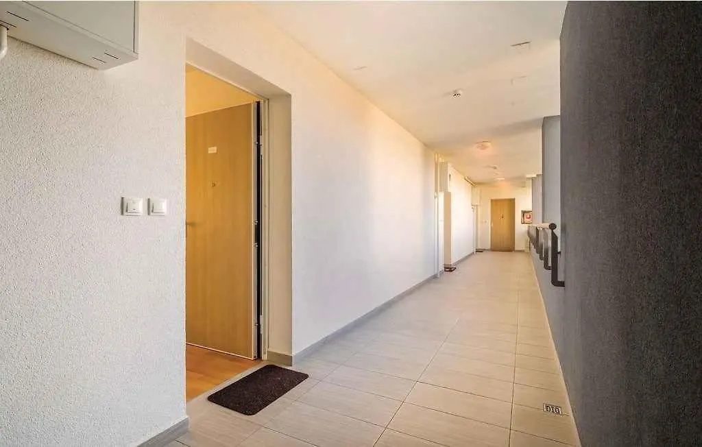 Apartment In Rijeka 38963