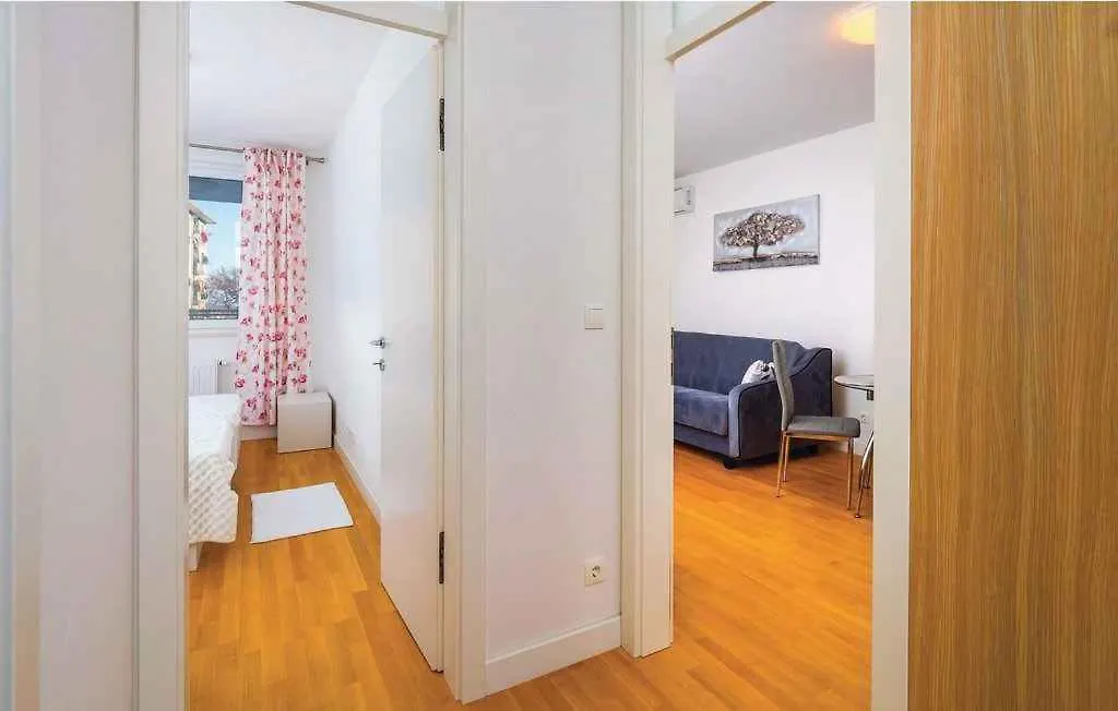 Apartment In Rijeka 38963