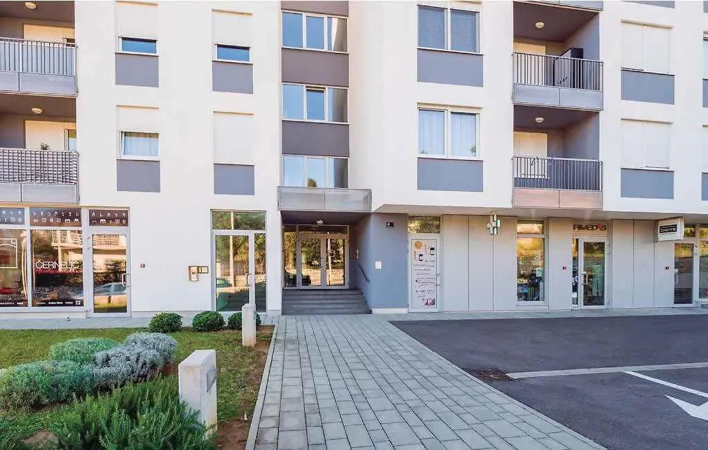 Apartment In Rijeka 38963
